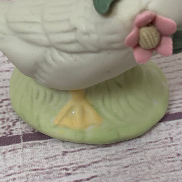 White Porcelain Duck or Goose Figurine with Flowers Grass Spring Easter 3"H - Picture 11 of 12